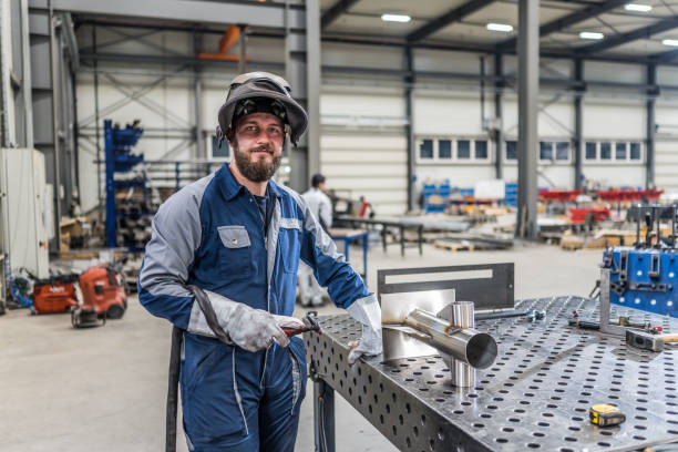 Best Welding Equipment Sales and Repair in Lakeland Village, CA